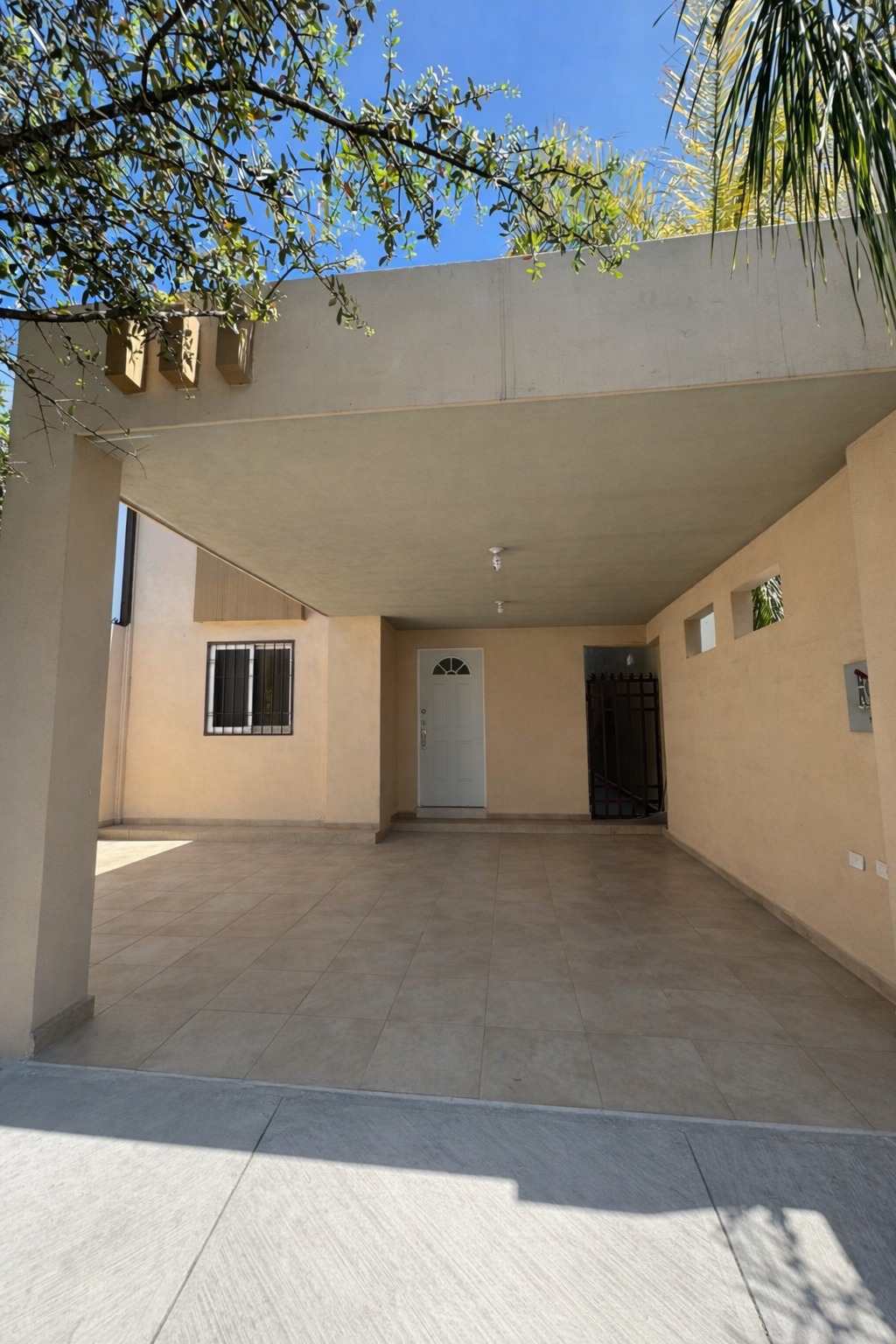 CASA EN LAS LOMAS EN VENTA