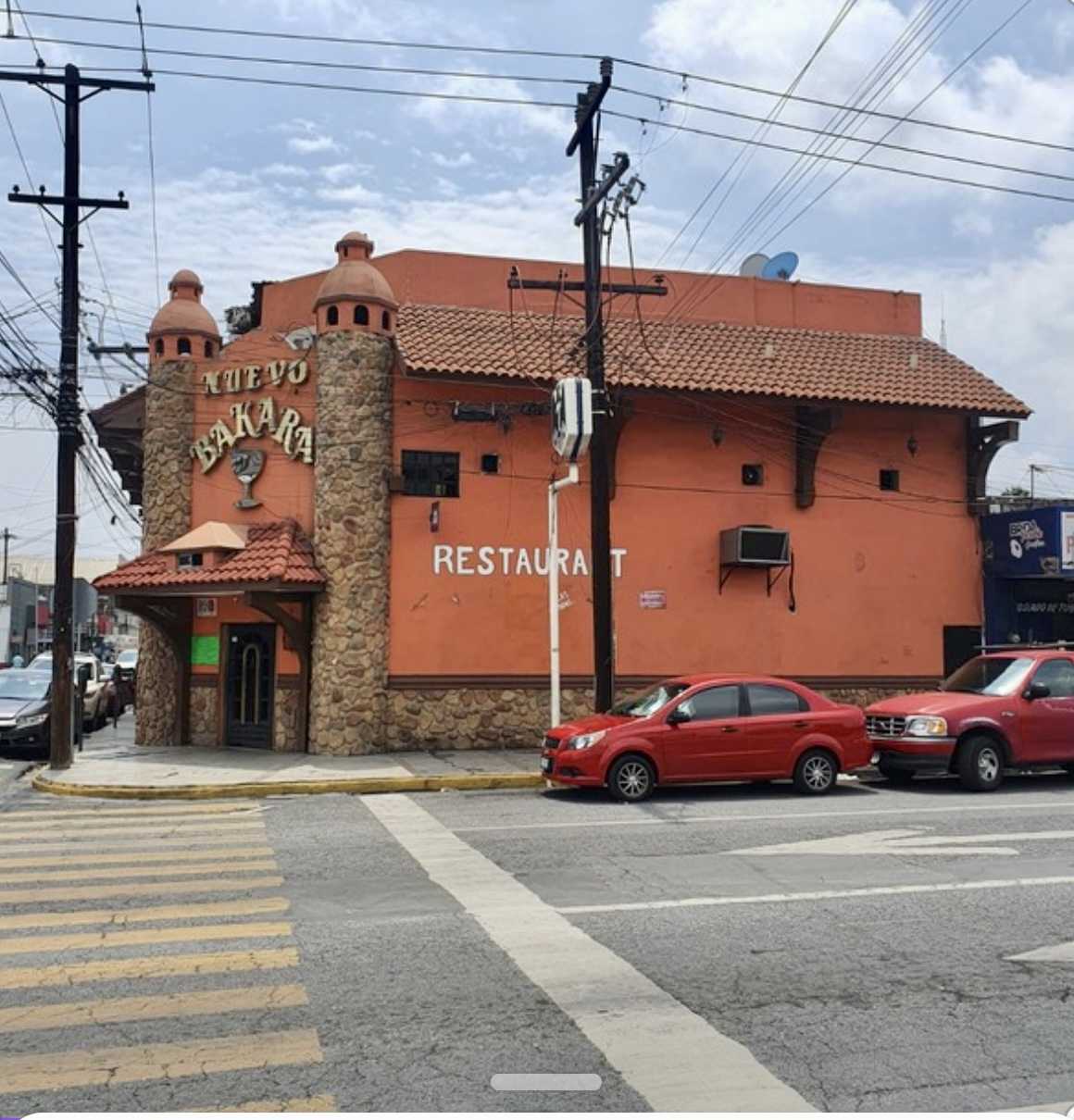 OPORTUNIDAD: RESTAURANTE BAR EN CENTRO